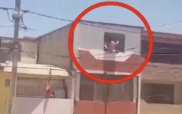 ¿Cachados en la movida? Hombre cae de la ventana de su amante por huir del esposo