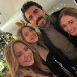 Andrea Legarreta y su novio Luis Carlos Origel, disfrutan de su amor en la Caza Azul junto a las hijas de la conductora
