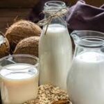 Bioquímica, explica cuál es la mejor leche animal y vegetal para evitar un pico de glucosa